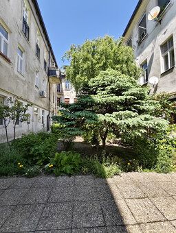 RK Lemberg ponúka na prenájom 2-izbový byt o výmere 70 m2 na
