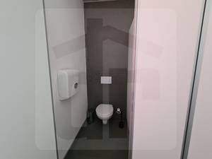 Kancelársky celok na 3.posch. pri OC Avion, IKEA, 315m2 s vý