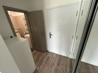 V exkluzívnom zastúpení majiteľa ponúkame na prenájom 1-izb.