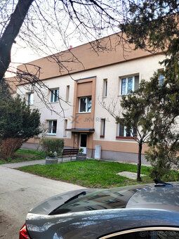 Typ: 3-izbový byt Ulica: Olbrachtova Obec: Bratislava-Nové M
