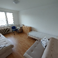 Looking for a Flatmate (preferably a woman) - Starting July 