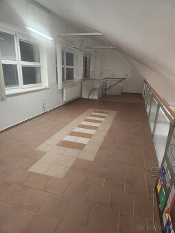 V zastúpení klienta Vám ponúkam na prenájom tento exkluzívny