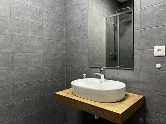 Typ: Komerčný objekt Ulica: stará vajnorská Obec: Bratislava