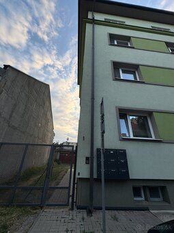 Ponúkame na prenájom priestranný a svetlý 3-izbový byt s roz
