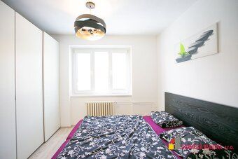 Ponúkame na predaj priestranný rodinný dom, ktorý je súčasťo