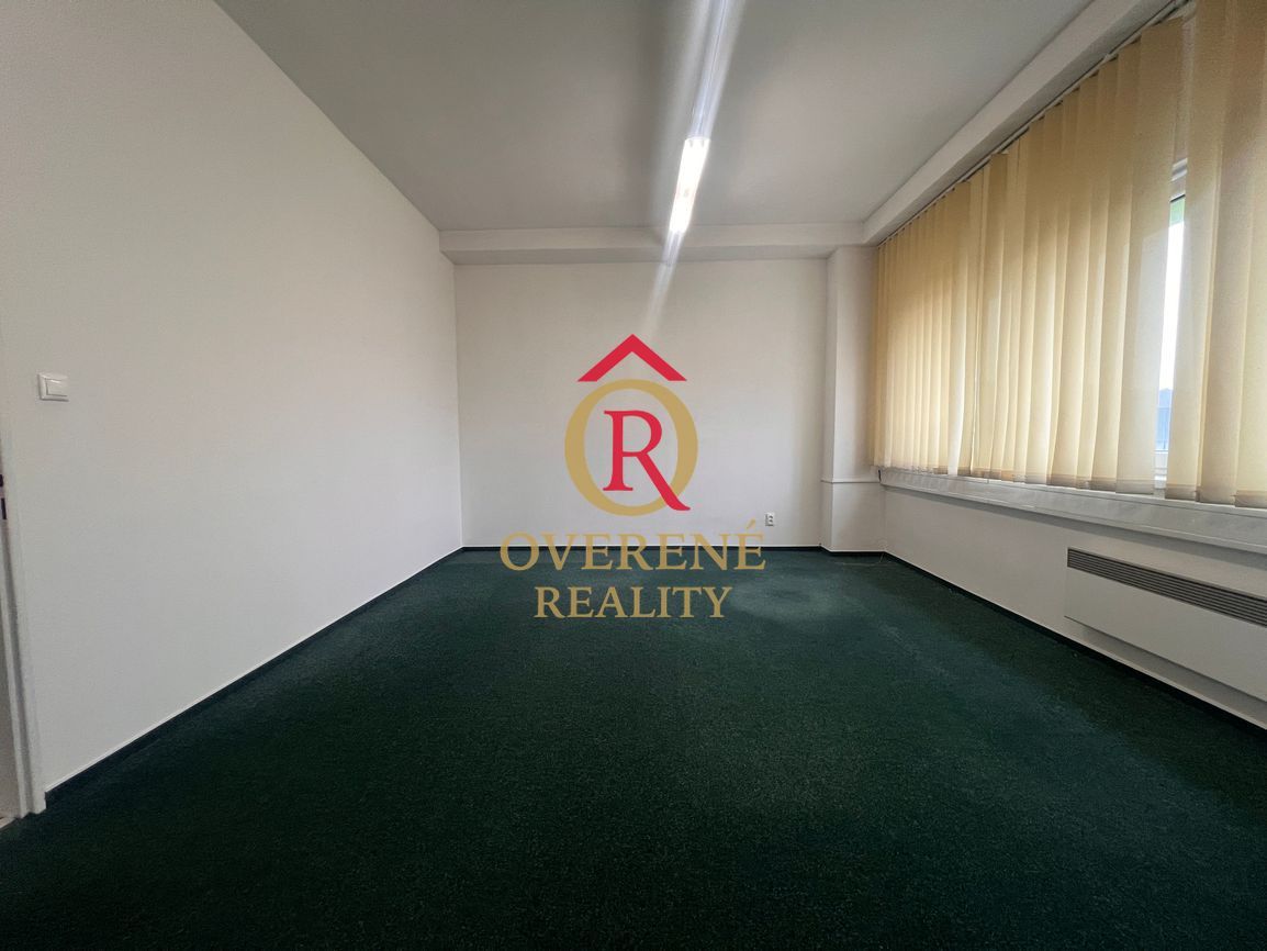 OVERENÉ REALITY - ponúkame na prenájom svetlú a praktickú ka
