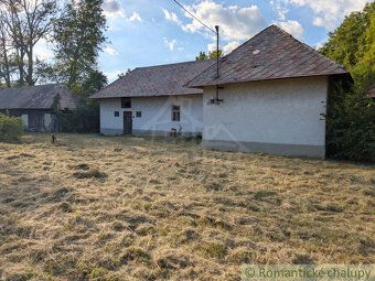 Ponúkame na predaj priestranný rovinatý pozemok o výmere 1 5