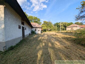 Ponúkame na predaj priestranný rovinatý pozemok o výmere 1 5