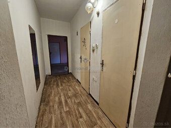 Typ: 4-izbový byt Ulica: Ružínska Obec: Košice-Západ
REZERVO