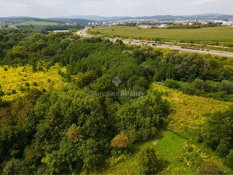 Typ: Pozemky - komerčné Ulica: Červený rak Obec: Košice-Juh
