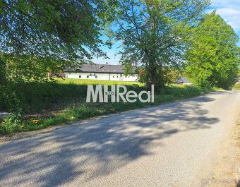 Realitná kancelária MH Real ponúka na predaj pozemok v obci 