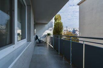 Exkluzívne ponúkam na predaj veľkometrážny a štýlovo zariade