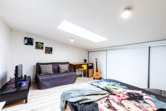 Typ: Rodinný dom Ulica: Uhliská 18 Obec: Bratislava-Vajnory
