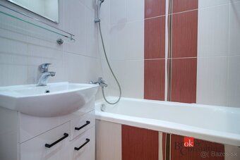 Ponúkame na predaj elegantný a priestranný 3-izbový byt vo v