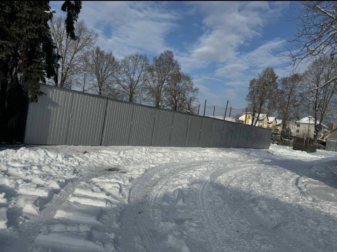 Prenájom plechových garáží – Poltár -
Ponúkam na prenájom pl