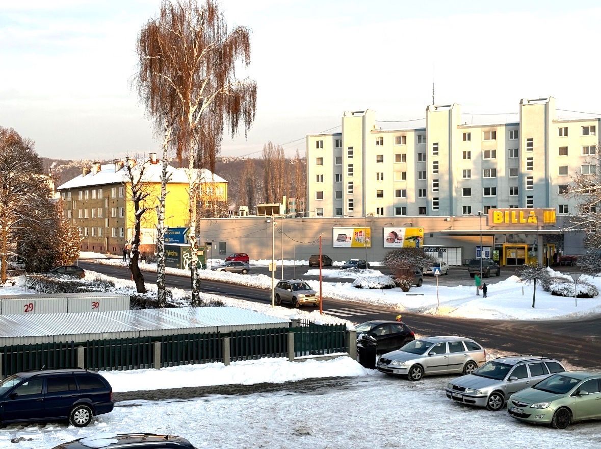 Prenájom plechových garáží – Poltár -
Ponúkam na prenájom pl