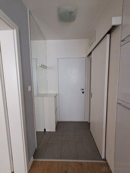 Ponúkame na dlhodobý prenájom kompletne zrekonštruovaný 1,5-