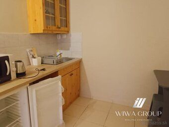 🏠 Garsónka na prenájom (14) 📍 Lokalita: Štúrovo, 93/18
💶 Cen