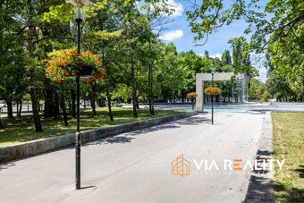 Typ: 2-izbový byt Ulica: Astrova Mestská časť: Trávniky Obec