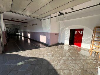 Sklad 85m2 (22,5x3,50)- výška 3 metre, šírka elektrickej brá