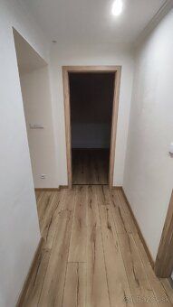 Predám 2,5 izbový byt v obci Šarišské Michaľany po kompletne
