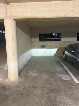 Typ: Garáže a parkovacie miesta Ulica: Považská Obec: Košice