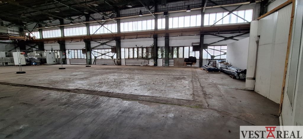 Prenájom skladu / výrobnej haly – 365 m², Galanta
Ponúkame n