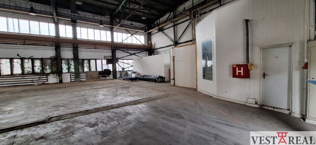 Prenájom skladu / výrobnej haly – 365 m², Galanta
Ponúkame n