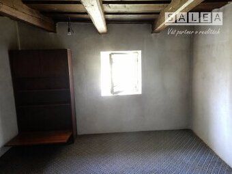 Skyline reality ponúka na predaj starší vidiecky dom 90 m2 n