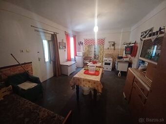 Perla obce Komjáti – na predaj priestranný rodinný dom pre d