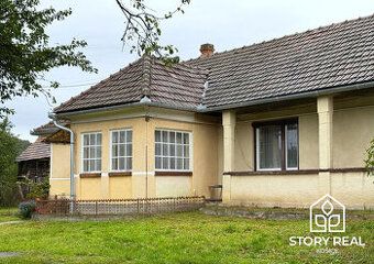 Predám 3 izbový dom s pozemkom 2600 M2 veľkou záhradou v obc
