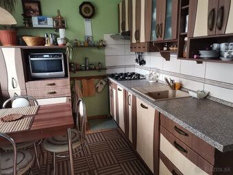 Prenajmem samostatnú nepriechodnú izbu. Izba je zariadená pr