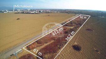 Ponúkame na predaj pozemky v blízkosti budúcej diaľnice o ce