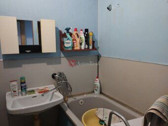 AstonReal ponúka exkluzívne na predaj priestranný 3-izbový b