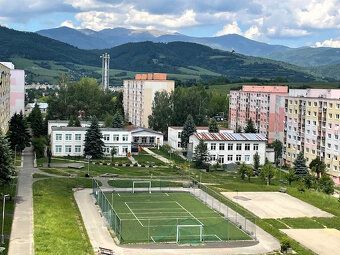 Ponúkame na predaj SUPER 3-izbový byt s lodžiou na 7. poscho