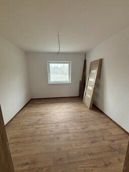 DIAMOND HOME s.r.o ponúka Vám na predaj 5 izbový rekreačný d