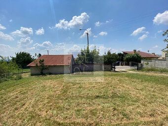 Ponúkame na predaj stavebný pozemok Hornozoborská ul., Nitra