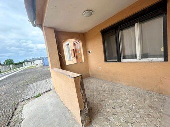 Ponúkame na predaj starší rodinný dom zo 60. rokov nachádzaj