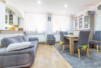 Vo výhradnom zastúpení majiteľov kancelária REMAX MR & Mrs p