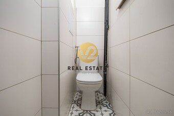 Juraj Kolárik +421 918 938 737 e-mail:
V2 Real Estate ponúka