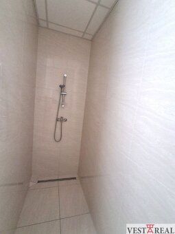 Na prenájom: Zrekonštruovaný kancelársky priestor 59 m² v Tr
