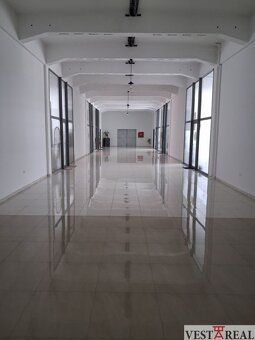 Na prenájom: Zrekonštruovaný kancelársky priestor 59 m² v Tr