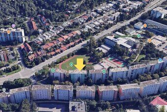 Ponúkame na predaj 3-izbový byt v Lamači. + byt 69,6m² + log