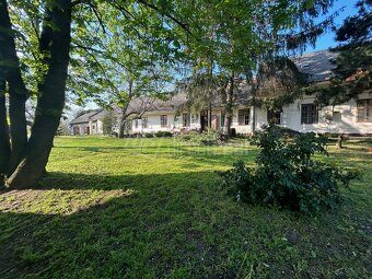 MEŠTIANSKA VILA aj PREDAJŇA 568m2 na predaj,POZEMOK 4349 m2 
