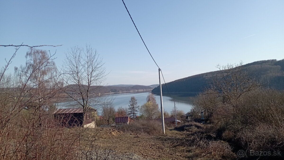 Predám stavebný pozemok na Domaši časť Nová Kelča rozloha 25