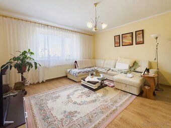 🏡 NA PREDAJ EXKLUZÍVNY RODINNÝ DOM S VLASTNOU SAUNOU A KRÁSN