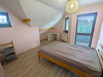 - 14 ročný dom v dobrom technickom stave - pekný 5 izbový RD