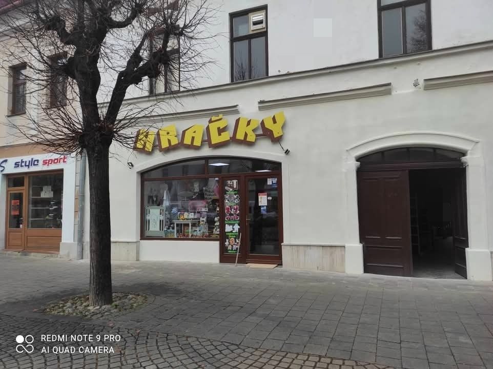 Ponúkam na predaj ako majiteľ meštiansky dom v centre mesta 