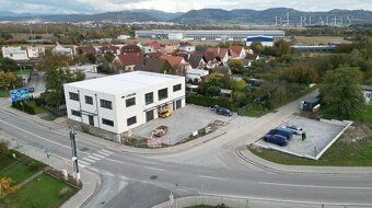 Ponúkame Vám na prenájom nadštandardné komerčné a kancelársk