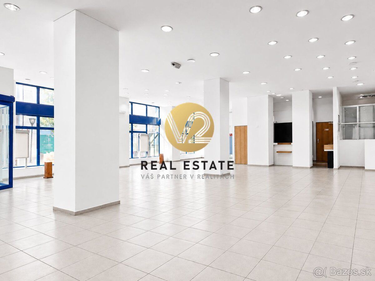 Maroš Vereš +421 904 086 200 e-mail:
V2 Real Estate vám ponú